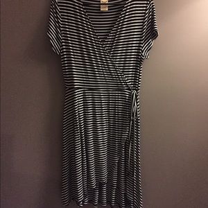 Side tie striped sundress